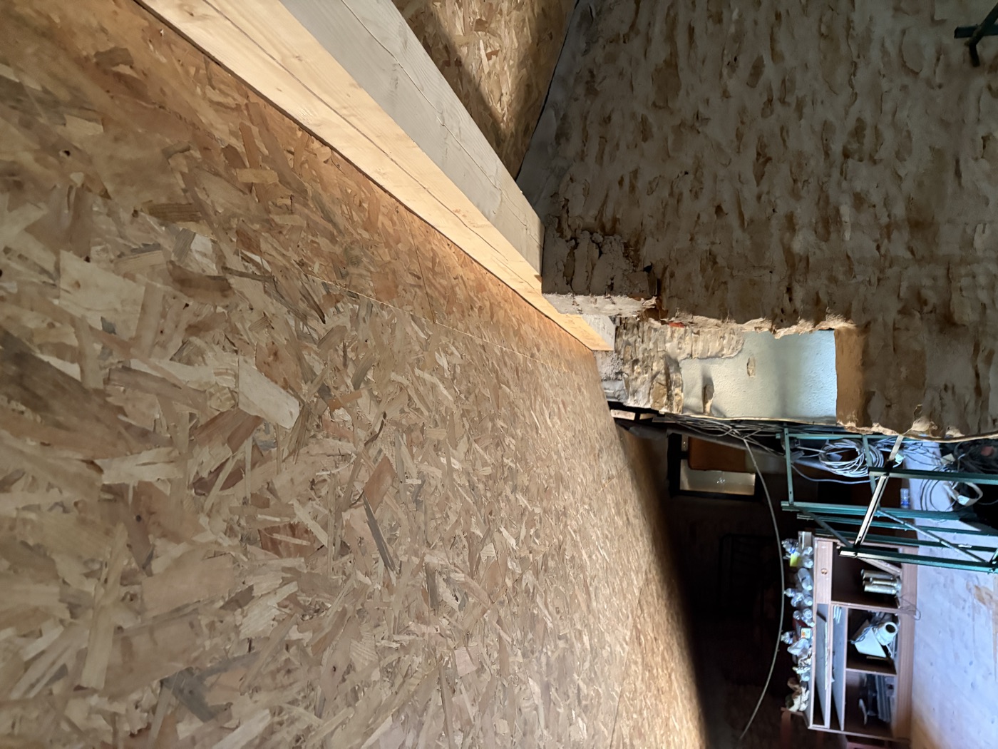 Charpente vue de l'intérieur pendant les travaux